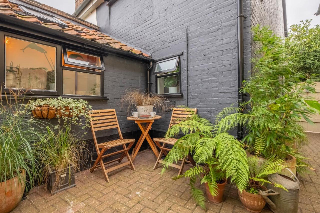 Most Romantic Cottage In Suffolk - Number Four Framlingham Exterior foto