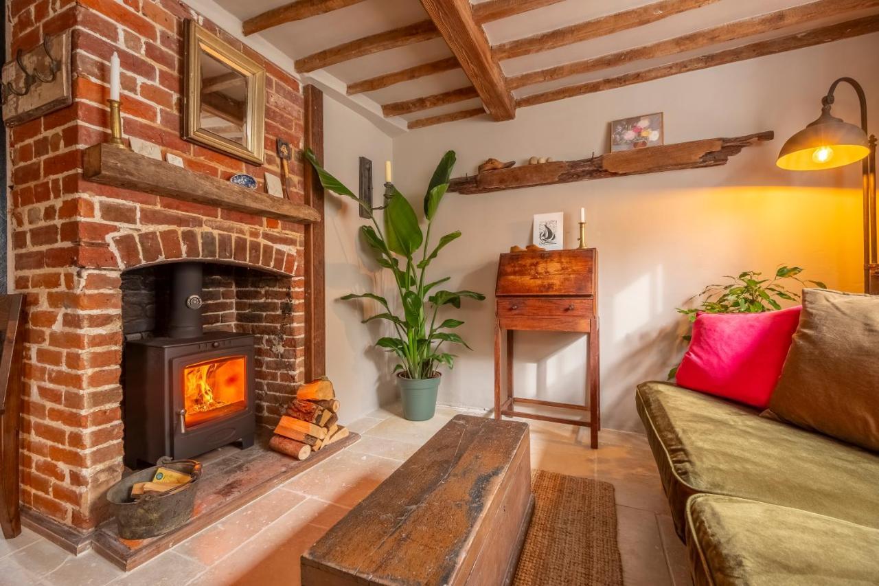Most Romantic Cottage In Suffolk - Number Four Framlingham Exterior foto